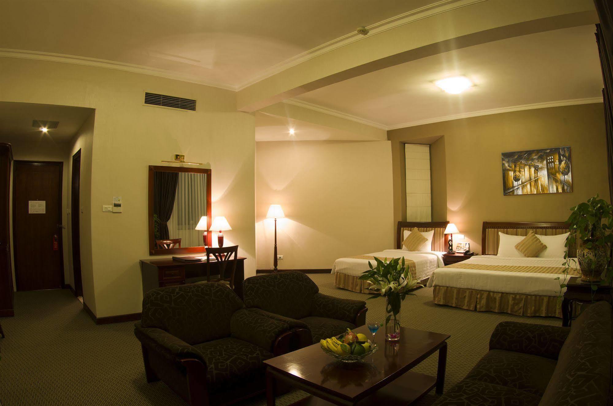 Aloha Halong Hotel Ha Long Exterior photo